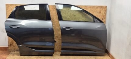 Audi E-tron 2019-2022 Right front door and Right rear door