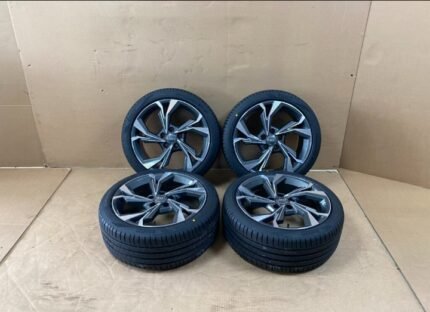 18 Inch Audi A3 S3 8Y Wheels With New Tires 8Y0601025H